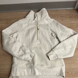 Scuba Oversized Funnel-Neck Half Zip *Long Colour Heathered Bone/Gold
Size XS/S